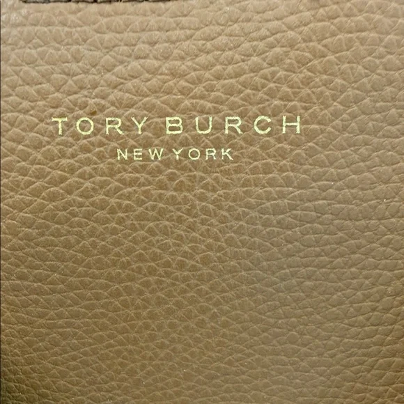 Tory Burch Perry Fine Leather Tote - Picture 2 of 16
